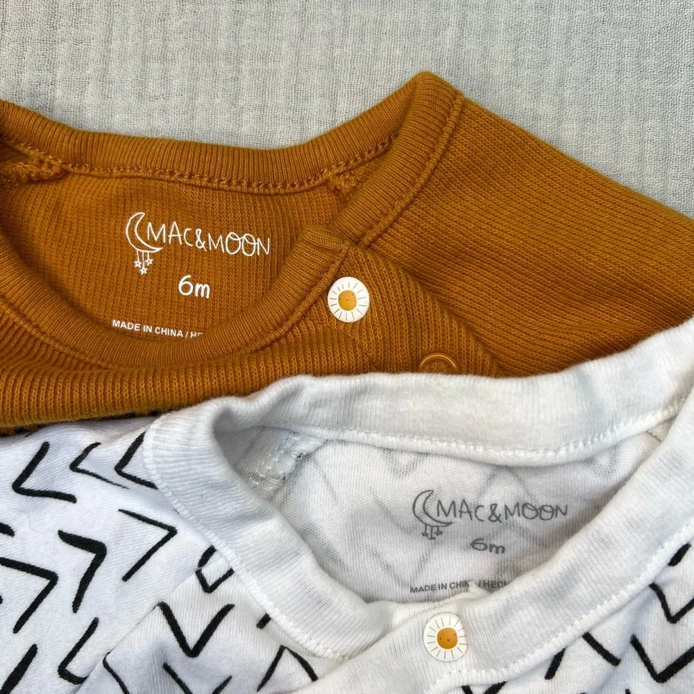 Bundle of Mac & Moon tshirts